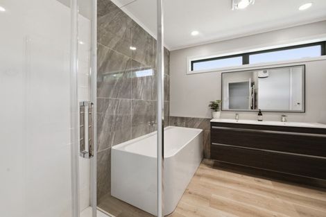 Photo of property in 200 Kawaha Point Road, Kawaha Point, Rotorua, 3010