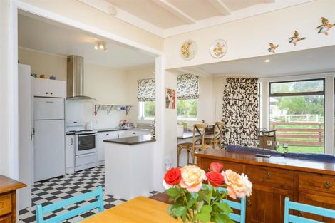 Photo of property in 60 Johnson Street, Bulls, 4818