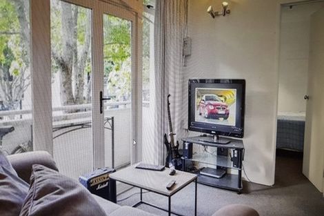 Photo of property in 2b/9 Upper Queen Street, Auckland Central, Auckland, 1010