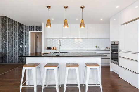 Photo of property in 78 Queen Charlotte Drive, Aotea, Porirua, 5024