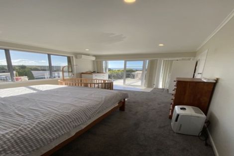 Photo of property in 192 Royal Road, Massey, Auckland, 0614