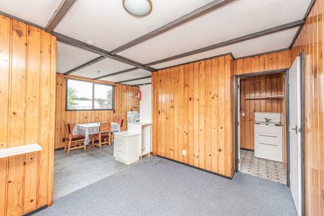 Photo of property in 26 Seafront Road, Castlecliff, Whanganui, 4501