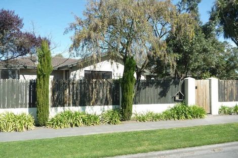 Photo of property in 56 Bellingham Place, Avonhead, Christchurch, 8042