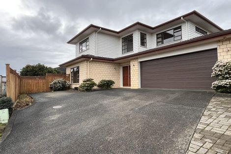 Photo of property in 8 Terrasini Drive, Flat Bush, Auckland, 2019