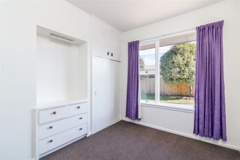 Photo of property in 316 Memorial Avenue, Burnside, Christchurch, 8053