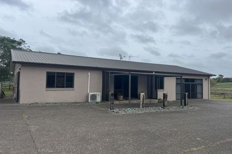 Photo of property in 76 Galloway Road, Karaka, Papakura, 2580