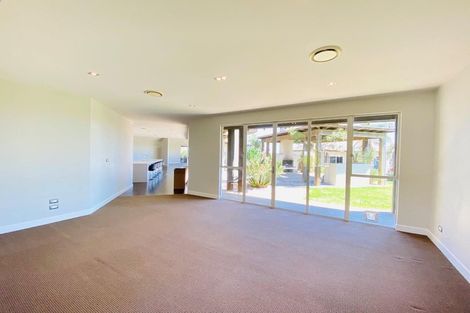 Photo of property in 5j The Prom, Coatesville, Albany, 0793