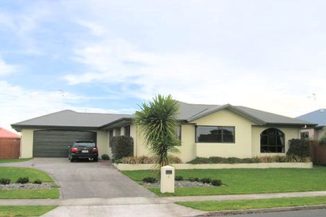 Photo of property in 3 Dorchester Place, Nawton, Hamilton, 3200