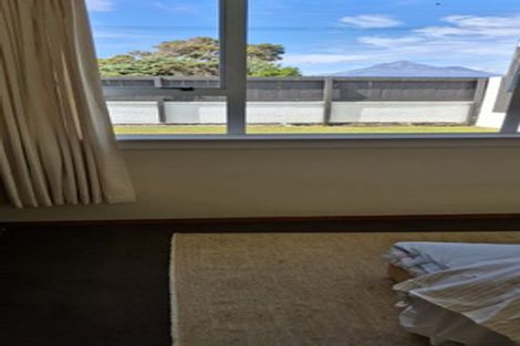 Photo of property in 62 Gisborne Terrace, Opunake, 4616