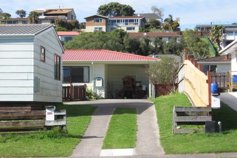 Photo of property in 72 Esmeralda Street, Welcome Bay, Tauranga, 3112