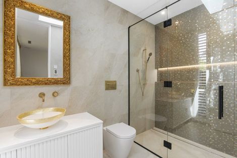 Photo of property in 32 Queens Avenue, Merivale, Christchurch, 8014