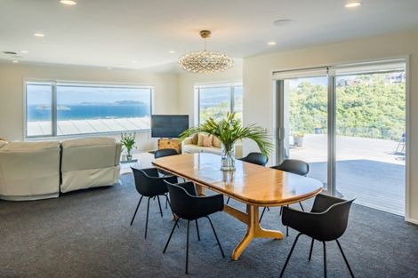 Photo of property in 51 Dowse Drive, Maungaraki, Lower Hutt, 5010