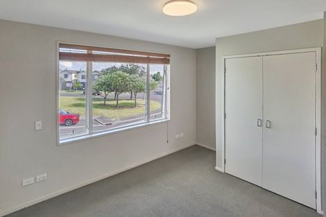 Photo of property in 15 Opito Way, East Tamaki, Auckland, 2013