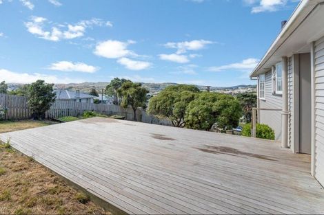 Photo of property in 19 Taupiri Crescent, Titahi Bay, Porirua, 5022