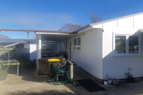 Photo of property in 10 Rata Street, Tokomaru, Palmerston North, 4474