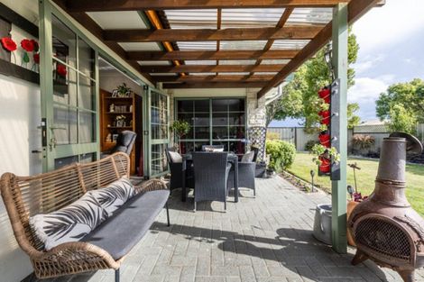 Photo of property in 10 Rosehill Way, Taradale, Napier, 4112