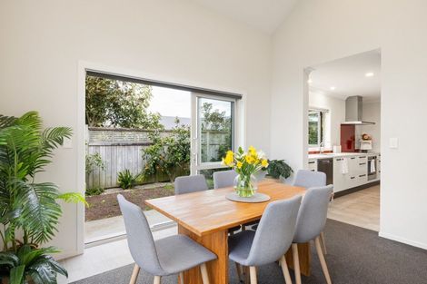 Photo of property in 9 Tucker Close, Leamington, Cambridge, 3432