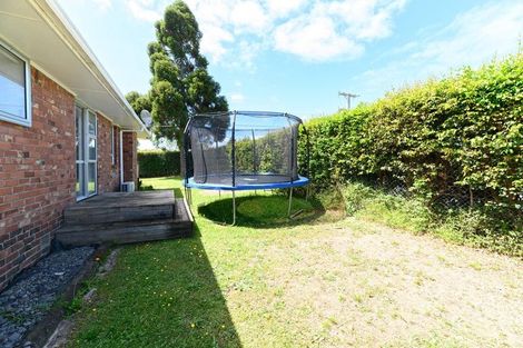 Photo of property in 72 Salisbury Road, Birkdale, Auckland, 0626