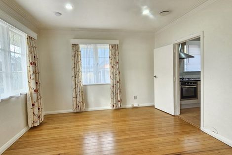 Photo of property in 14 Melrose Road East, Hillsborough, Auckland, 1042