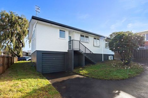 Photo of property in 18 Regent Street, Brookfield, Tauranga, 3110