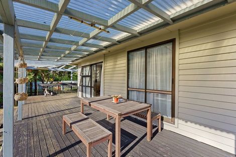 Photo of property in 14 Wi Pere Street, Manakau, Levin, 5573