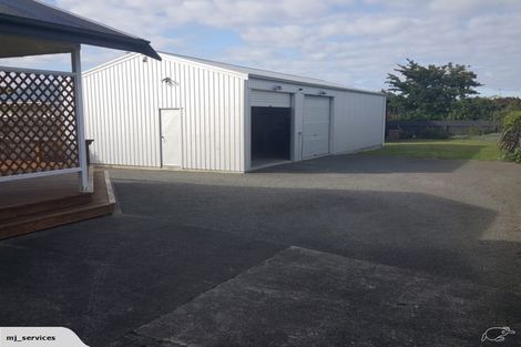 Photo of property in 75 Gonville Avenue, Gonville, Whanganui, 4501