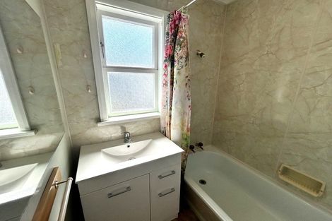 Photo of property in 11 Hereford Street, Levin, 5510