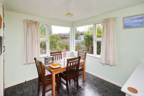 Photo of property in 96 Marlow Road, Aranui, Christchurch, 8061