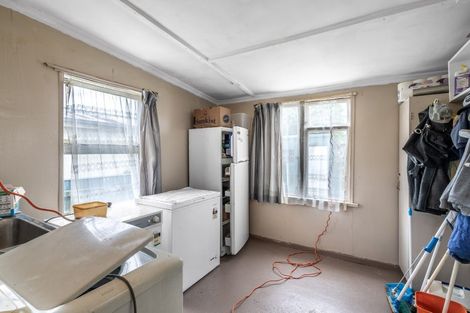 Photo of property in 64 Centre Street, Strathern, Invercargill, 9812