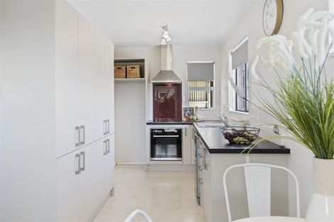 Photo of property in 40a Bauchop Road, Waterloo, Lower Hutt, 5011