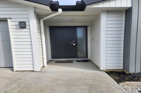 Photo of property in 7 Tautoru Avenue, Orewa, 0931