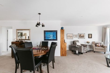 Photo of property in 30 Kauri Lane, Omokoroa, 3114