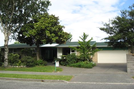Photo of property in 40 Glenharrow Avenue, Avonhead, Christchurch, 8042