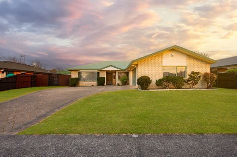 Photo of property in 3 Magellan Rise, Flagstaff, Hamilton, 3210