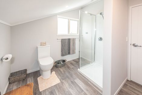 Photo of property in 23 Boyd Avenue, Mangere Bridge, Auckland, 2022