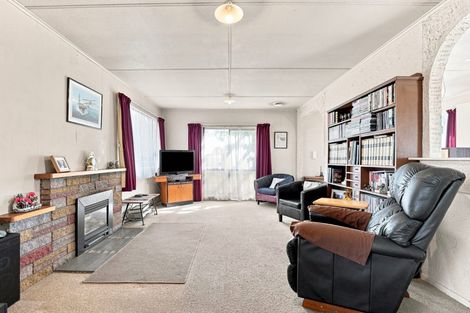 Photo of property in 20 Karewa Street, Castlecliff, Whanganui, 4501