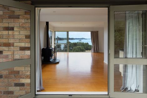 Photo of property in 54 Ronald Avenue, Glenbrook, Waiuku, 2681