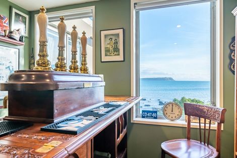 Photo of property in 80 Moana Road, Plimmerton, Porirua, 5026