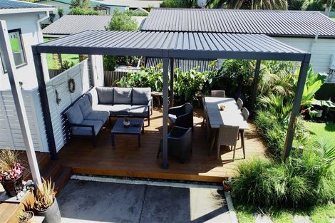 Photo of property in 107 Cook Drive, Whitianga, 3510