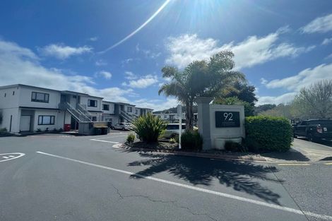 Photo of property in The Grange, 82/92 Bush Road, Albany, Auckland, 0632