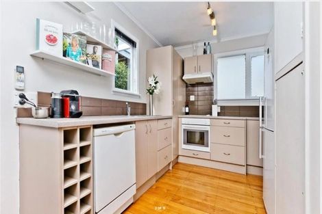 Photo of property in 2/37 Esmonde Road, Takapuna, Auckland, 0622