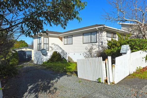 Photo of property in 2 Gainsborough Grove, Belmont, Lower Hutt, 5010