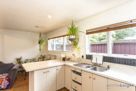 Photo of property in 1/98 Avonhead Road, Avonhead, Christchurch, 8042