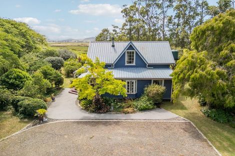 Photo of property in 1059 Pouto Road, Te Kopuru, 0391