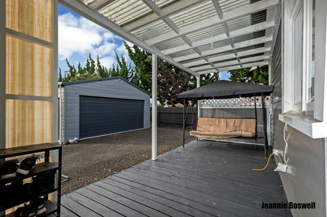 Photo of property in 53 Burns Avenue, Takaro, Palmerston North, 4412