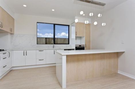 Photo of property in 60 Lusitano Drive, Karaka, Papakura, 2113