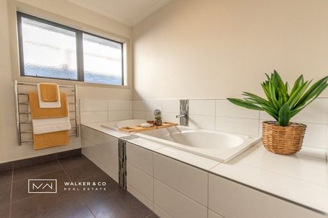 Photo of property in 98 Gibbons Street, Ebdentown, Upper Hutt, 5018