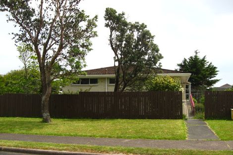 Photo of property in 82 Pacific Parade, Army Bay, Whangaparaoa, 0930