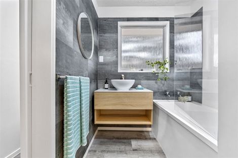 Photo of property in 3/149 Clarence Street, Riccarton, Christchurch, 8011