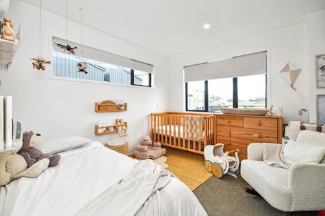 Photo of property in 4/47a Huntington Drive, Huntington Park, Auckland, 2013